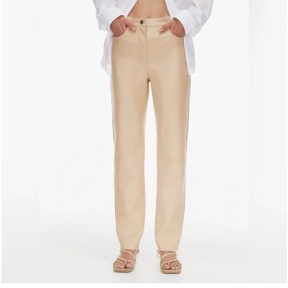 Wilfred Aritzia Melina Vegan Leather Straight Leg Pants - Cream Beige - Size 8 - Picture 3 of 12